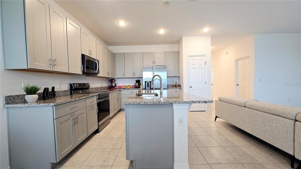 301 Tarpon Bay Blvd - Photo 6 of 27