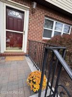 featured image of 910 Judy Ct