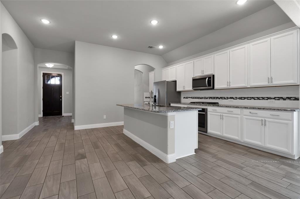 1423 Tumbleweed Trail - Photo 6 of 28