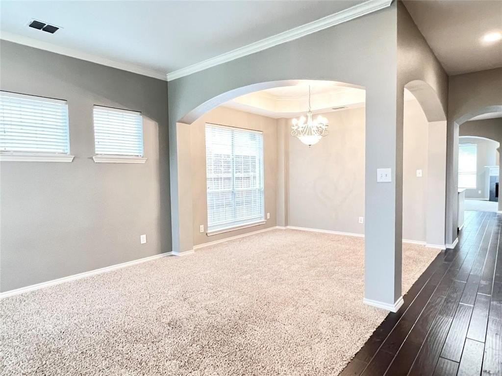 1653 Carson Ln - Photo 2 of 24