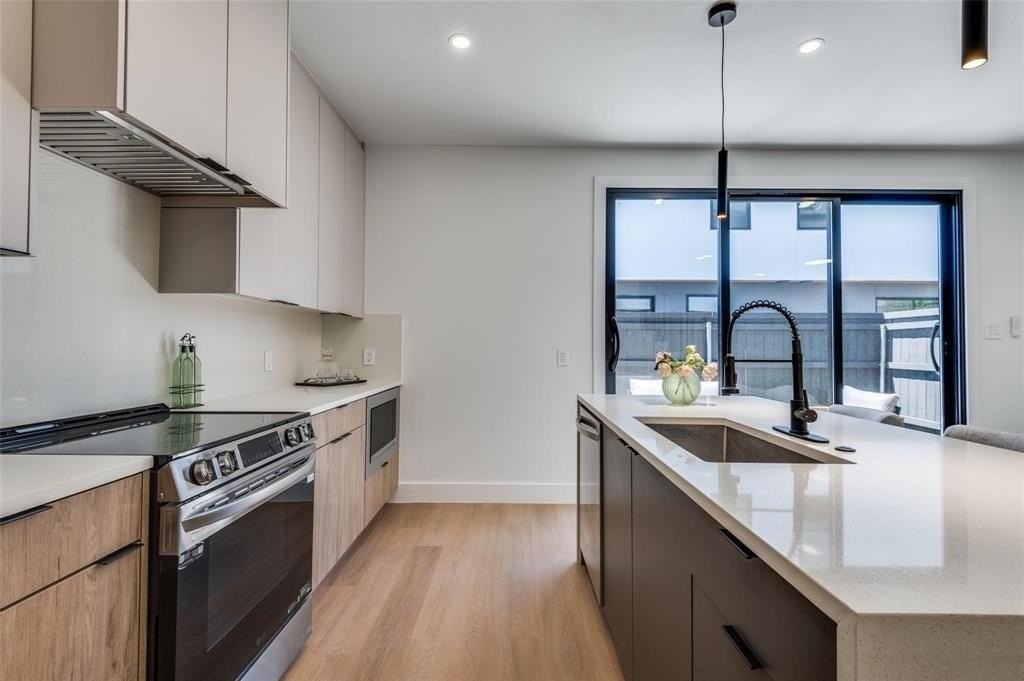 7305 Flyers Way - Photo 6 of 9