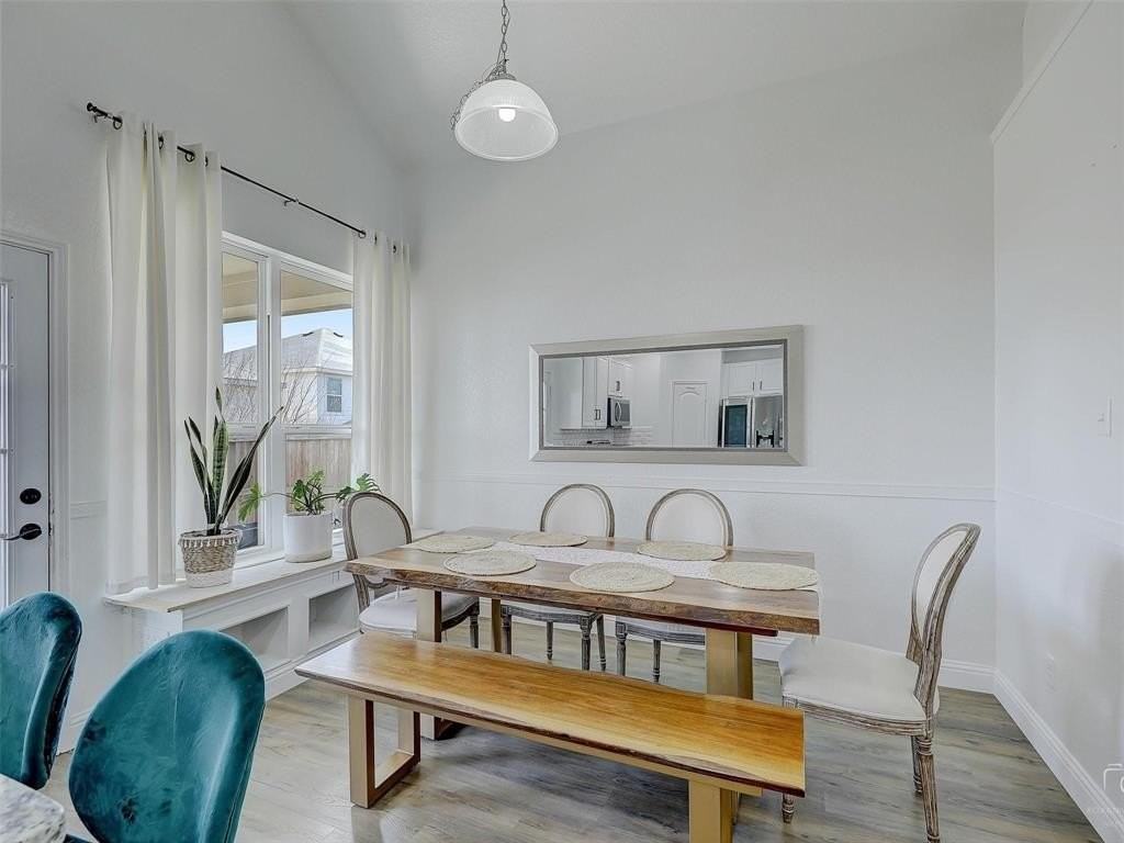 6324 Maritime St - Photo 7 of 25