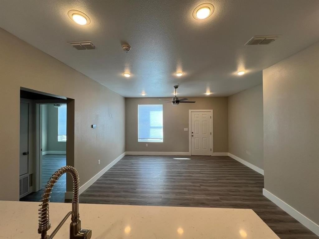 443 Richlands Way - Photo 7 of 20