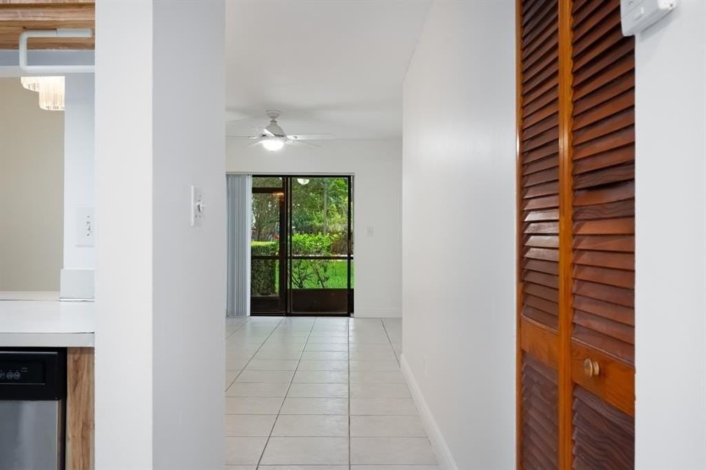 15805 W Waterside Cir #106 - Photo 6 of 25