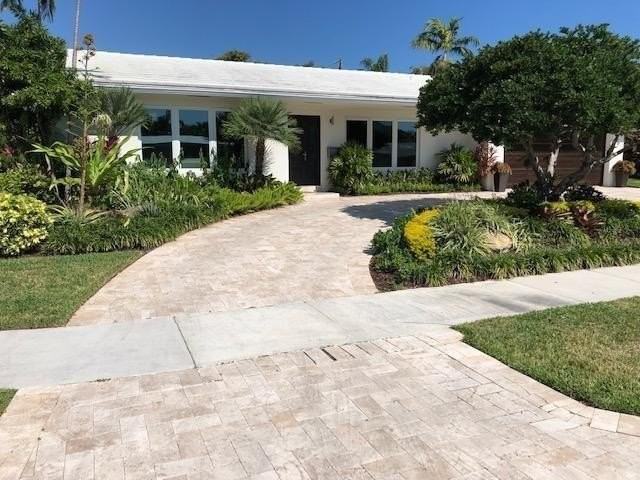 2201 Northeast 20th Avenue - Photo 2 of 16