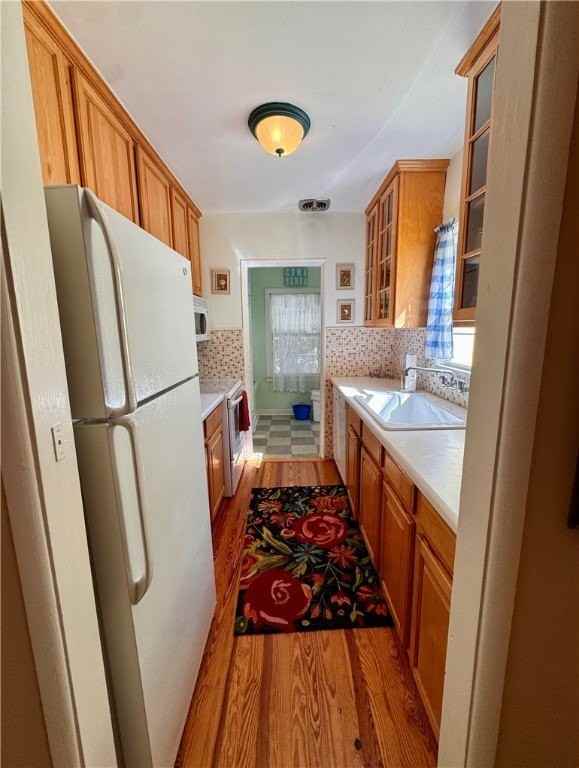 2434 19th Ave - Photo 7 of 28