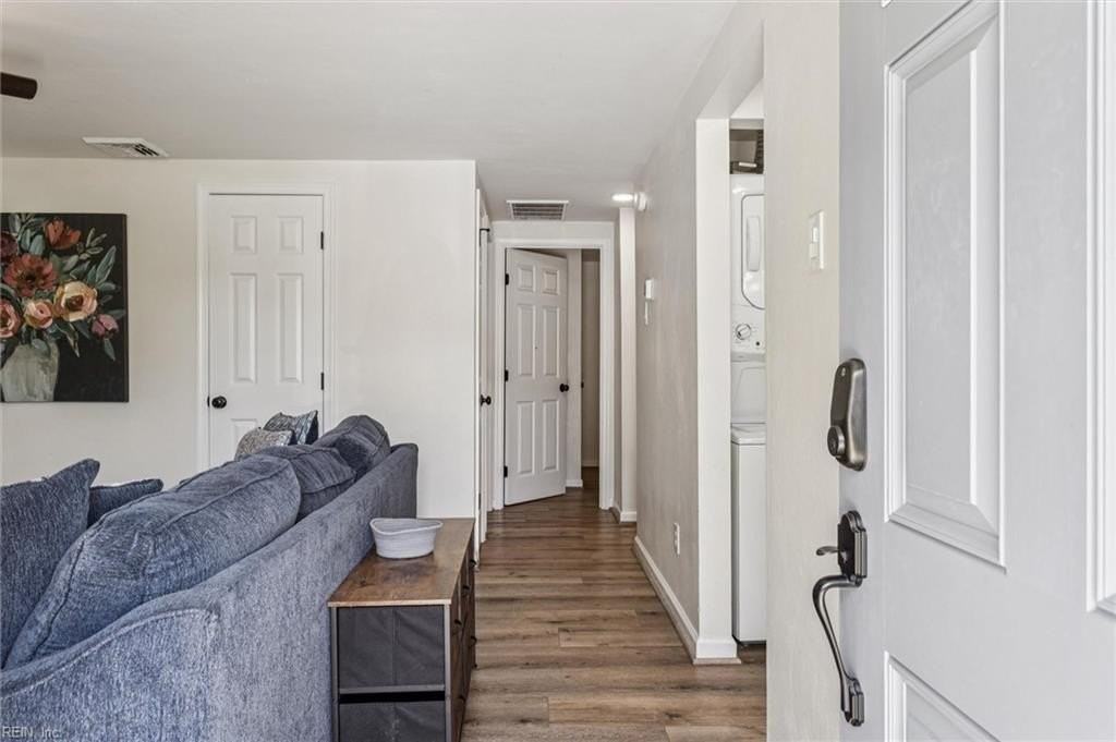 1335 Modoc Ave #B - Photo 3 of 16