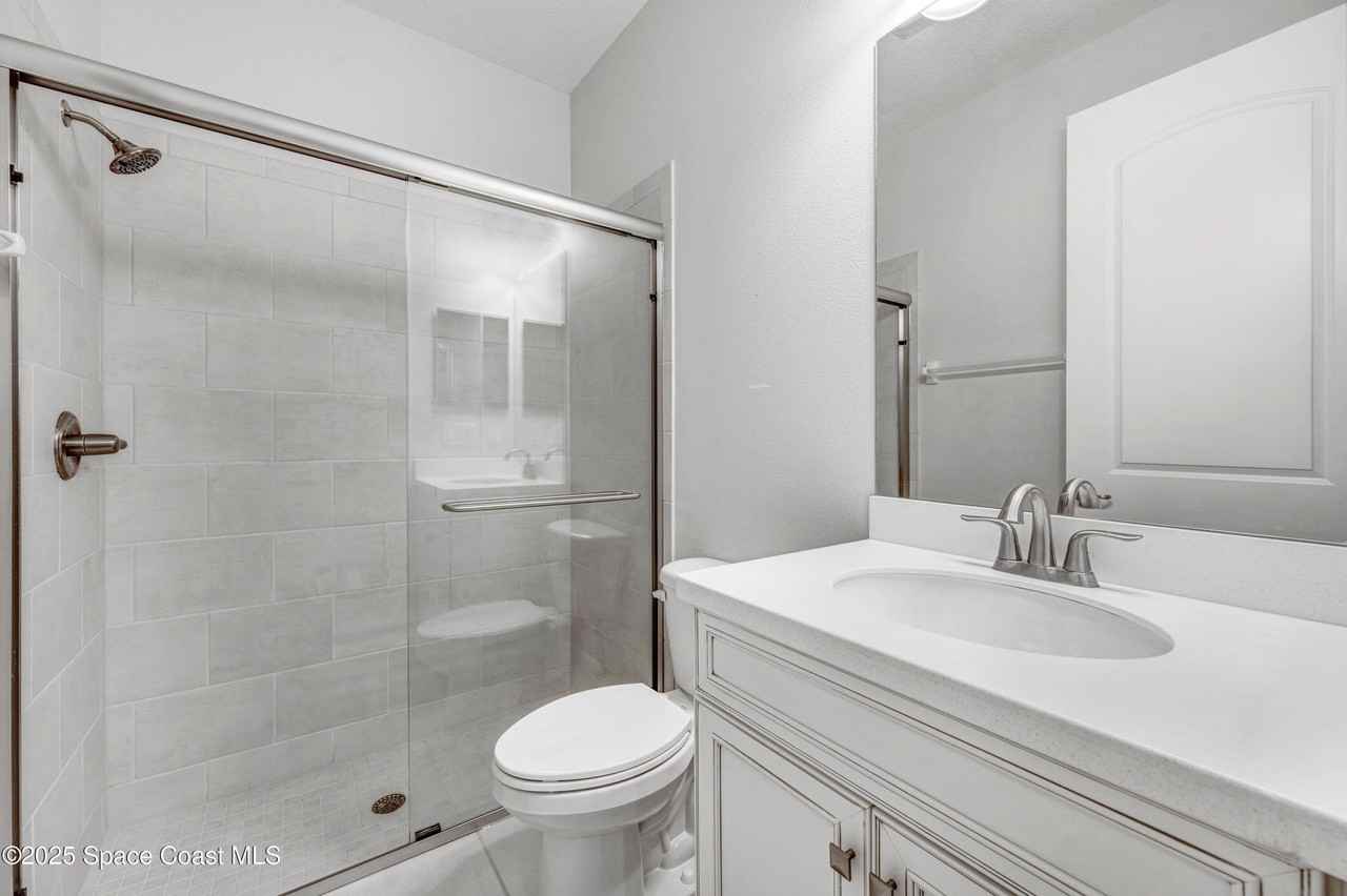 8313 Loren Cove Dr - Photo 7 of 36