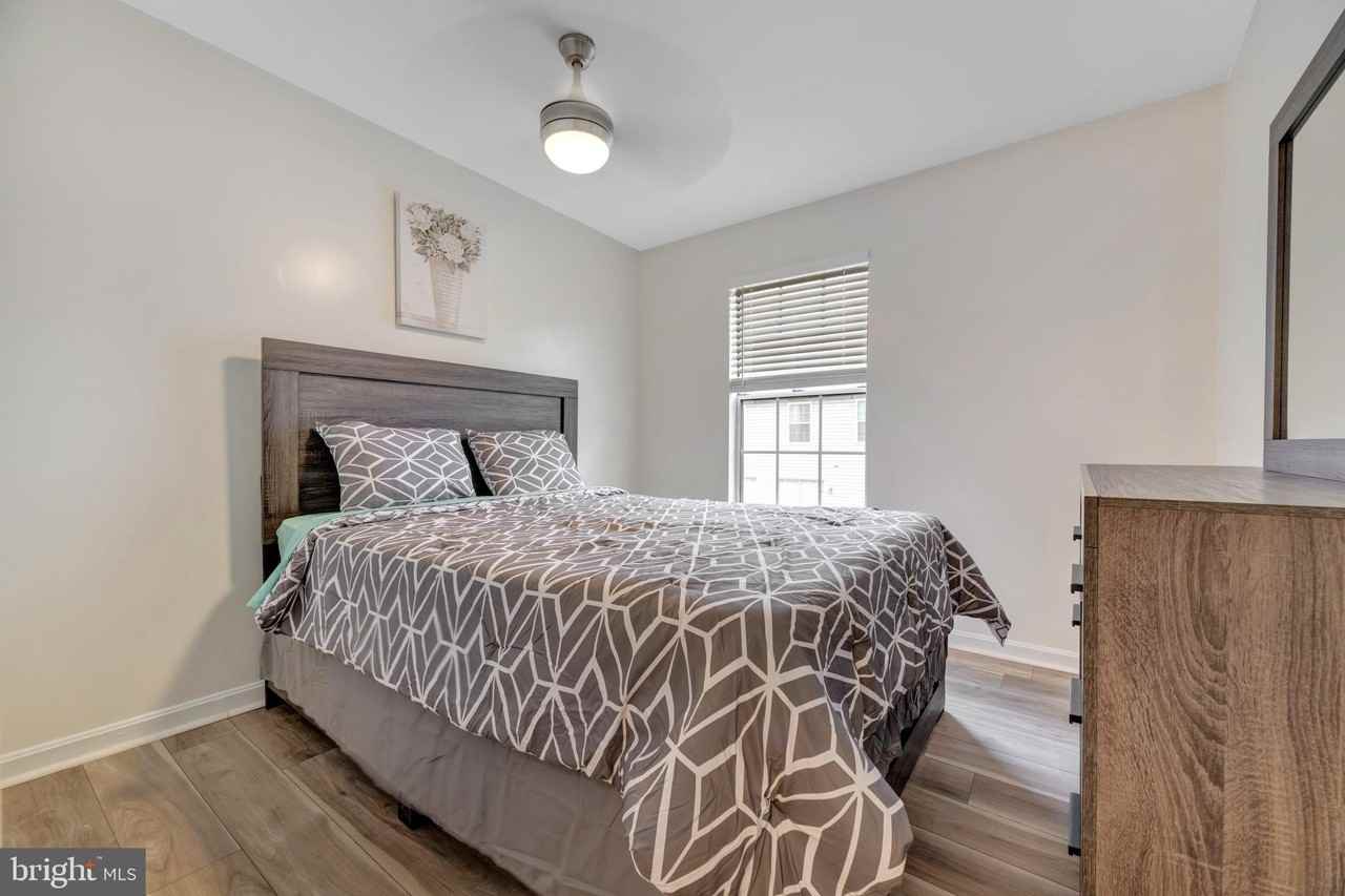 7108 Ruthgreen Road - Photo 4 of 25