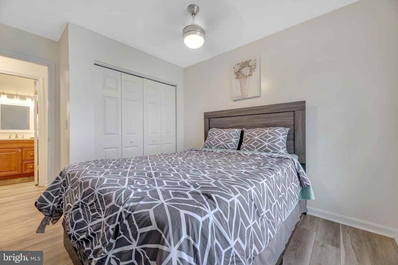 7108 Ruthgreen Road - Photo 5 of 25