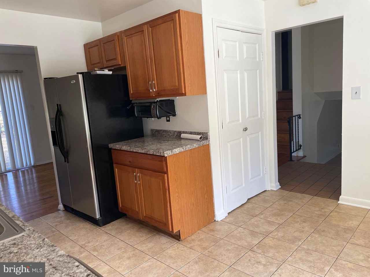 3510 Castleleigh Road - Photo 5 of 8