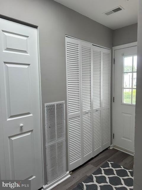 2139 E Chestnut Ave Apt 41 #41 - Photo 2 of 9