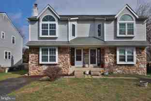 6 Pearl Dr - Photo 1 of 1