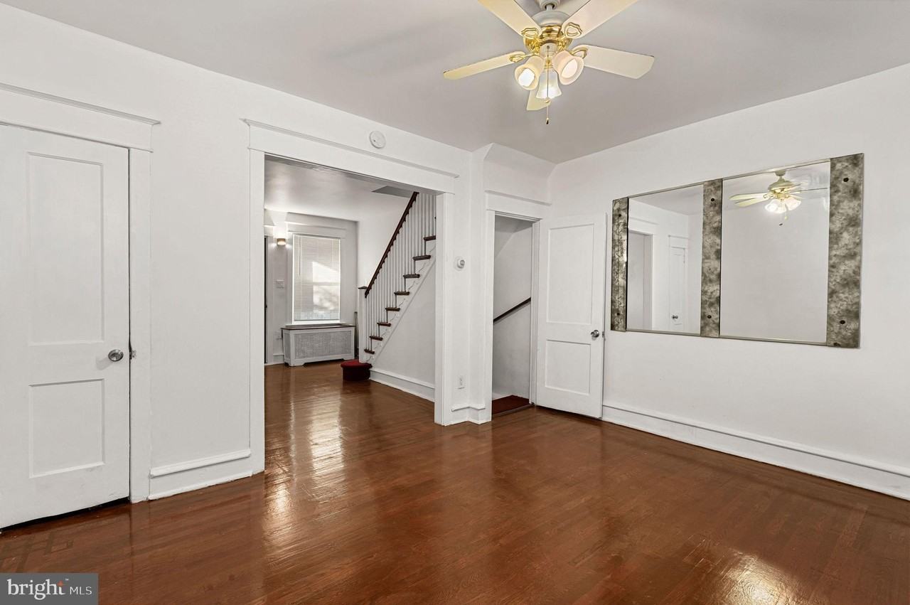 243 E Sheldon St - Photo 6 of 23