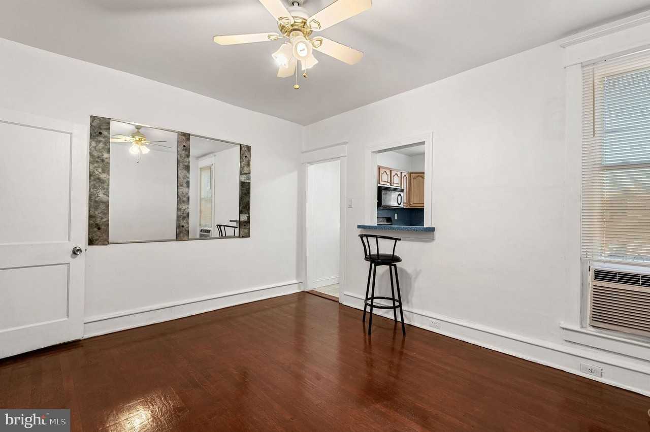 243 E Sheldon St - Photo 7 of 23