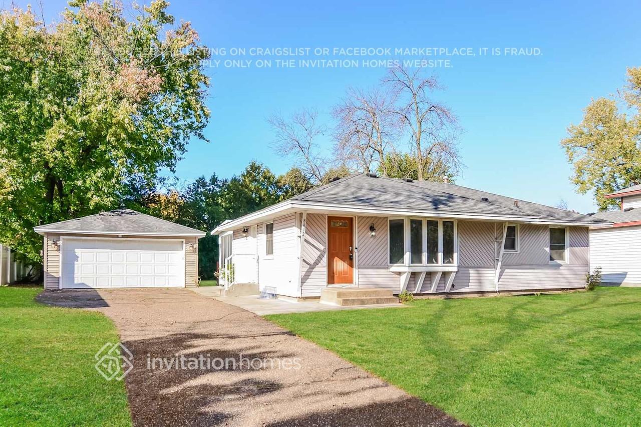 8412 Grange Blvd - Photo 4 of 18