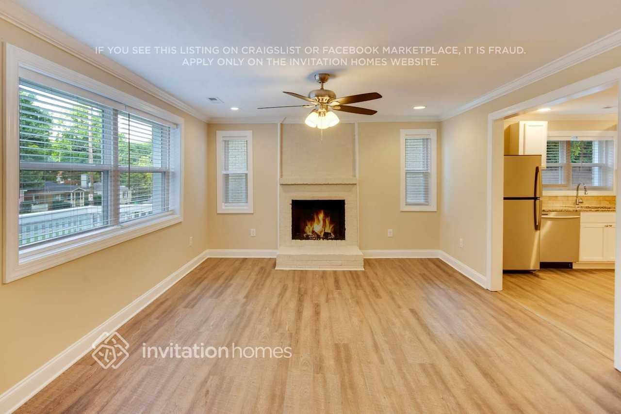 1517 Lasalle St - Photo 5 of 20