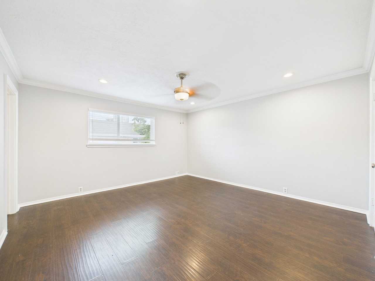 5353 Richmond Avenue - Photo 7 of 18