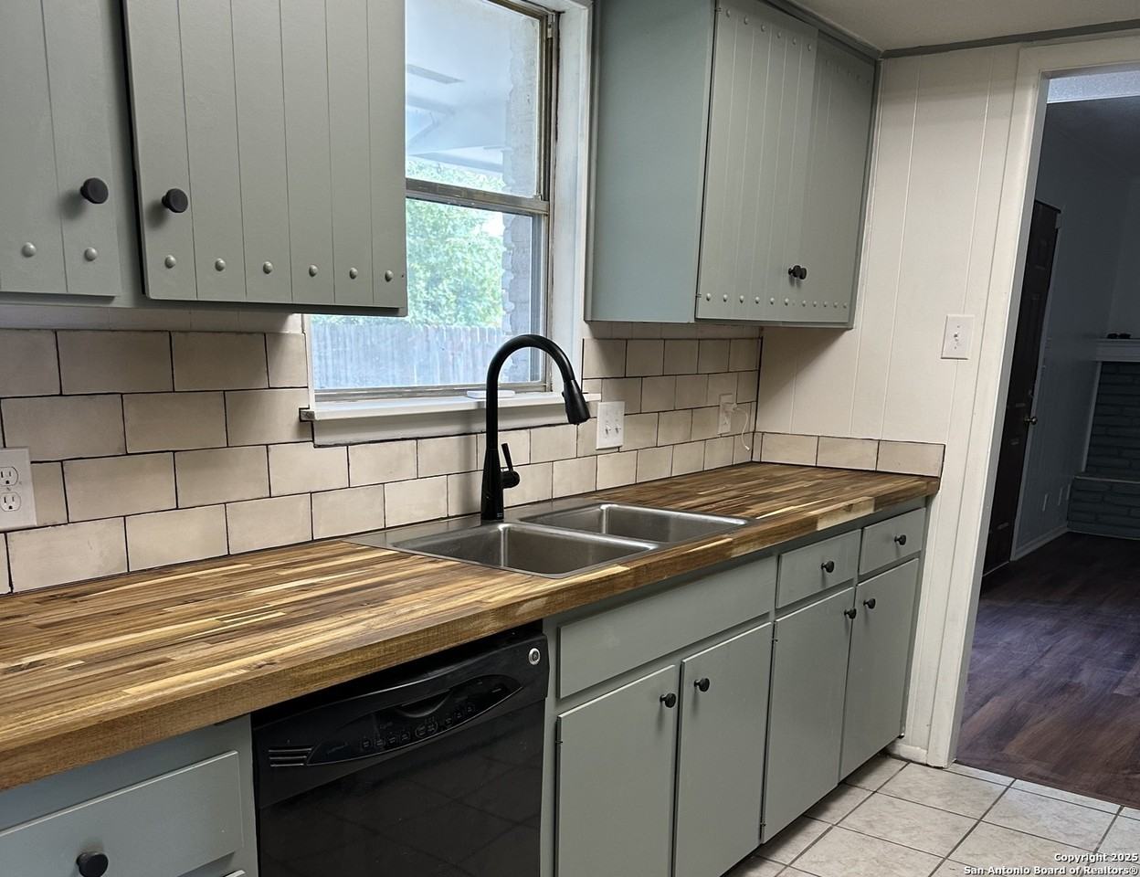 10310 Fox Hollow - Photo 5 of 7