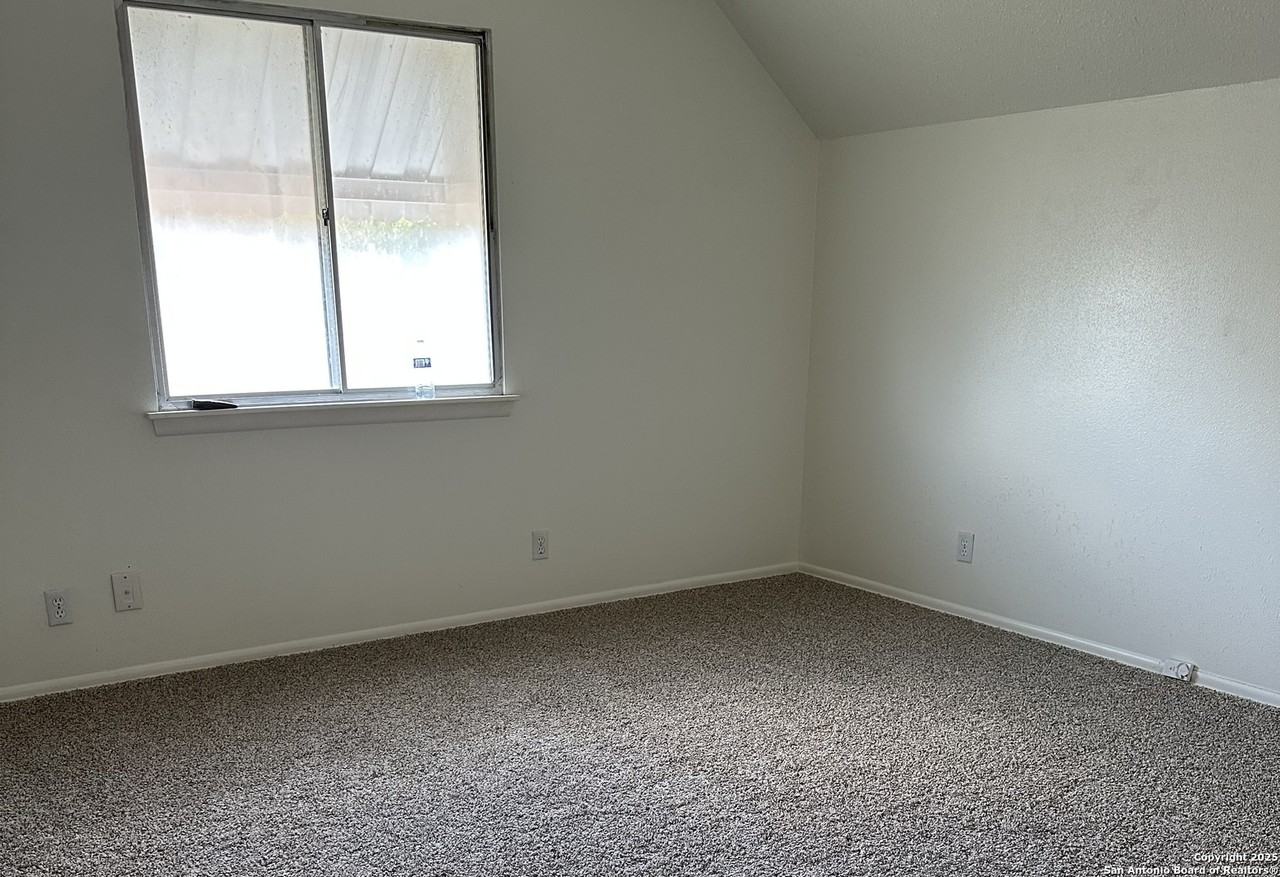 10310 Fox Hollow - Photo 7 of 7