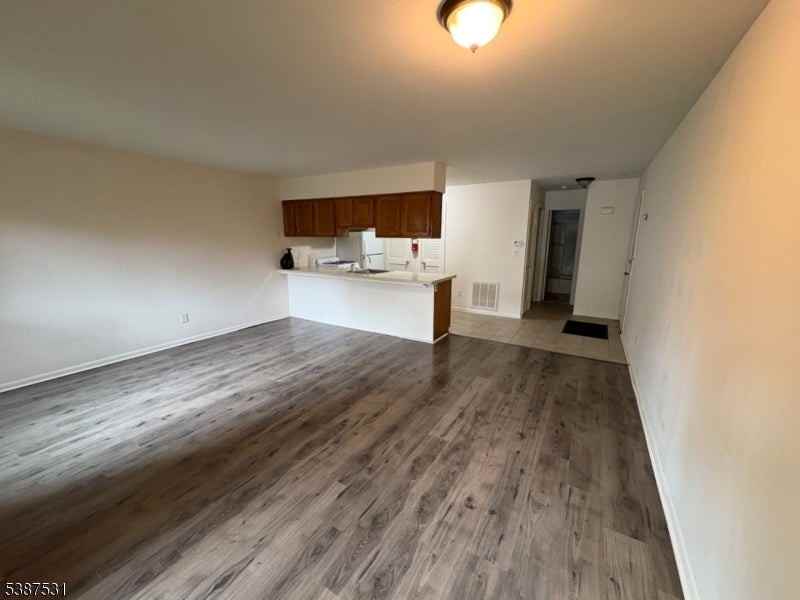 1 Gray Rock Dr - Photo 3 of 5