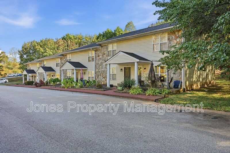 316 N Key St #112 - Photo 3 of 23