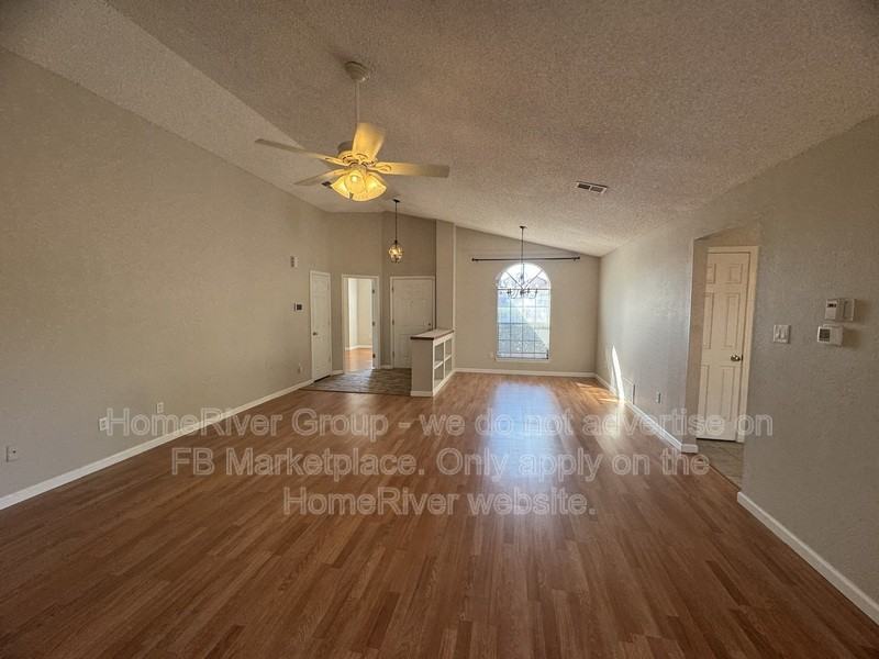 7005 Grange Avenue Northwest - Photo 6 of 22