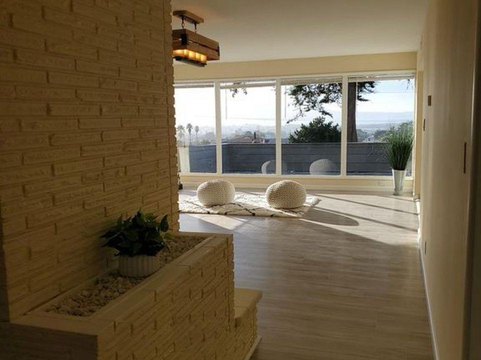 1955 Yosemite St - Photo 3 of 3