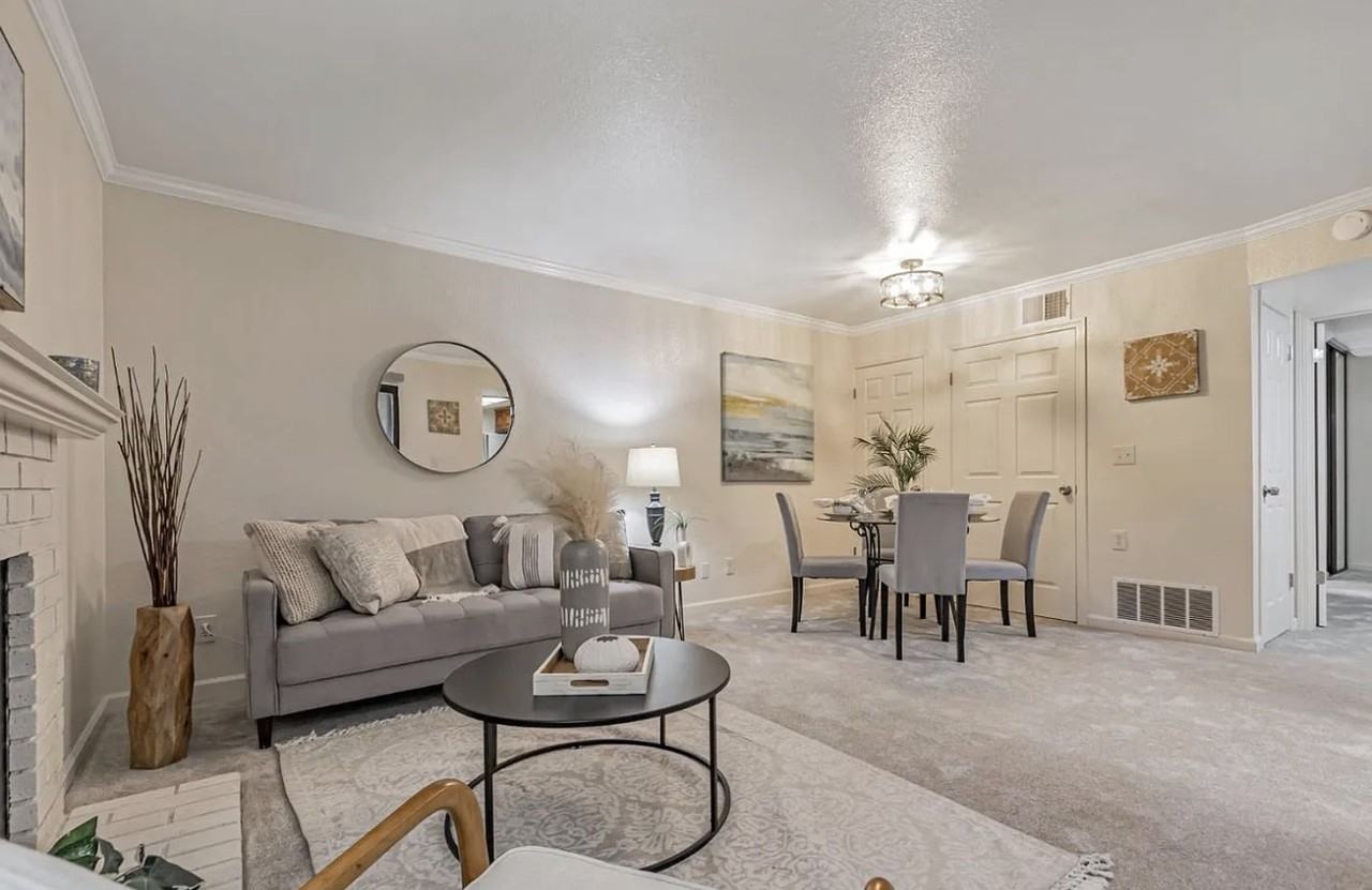 5376 Makati Cir - Photo 3 of 17