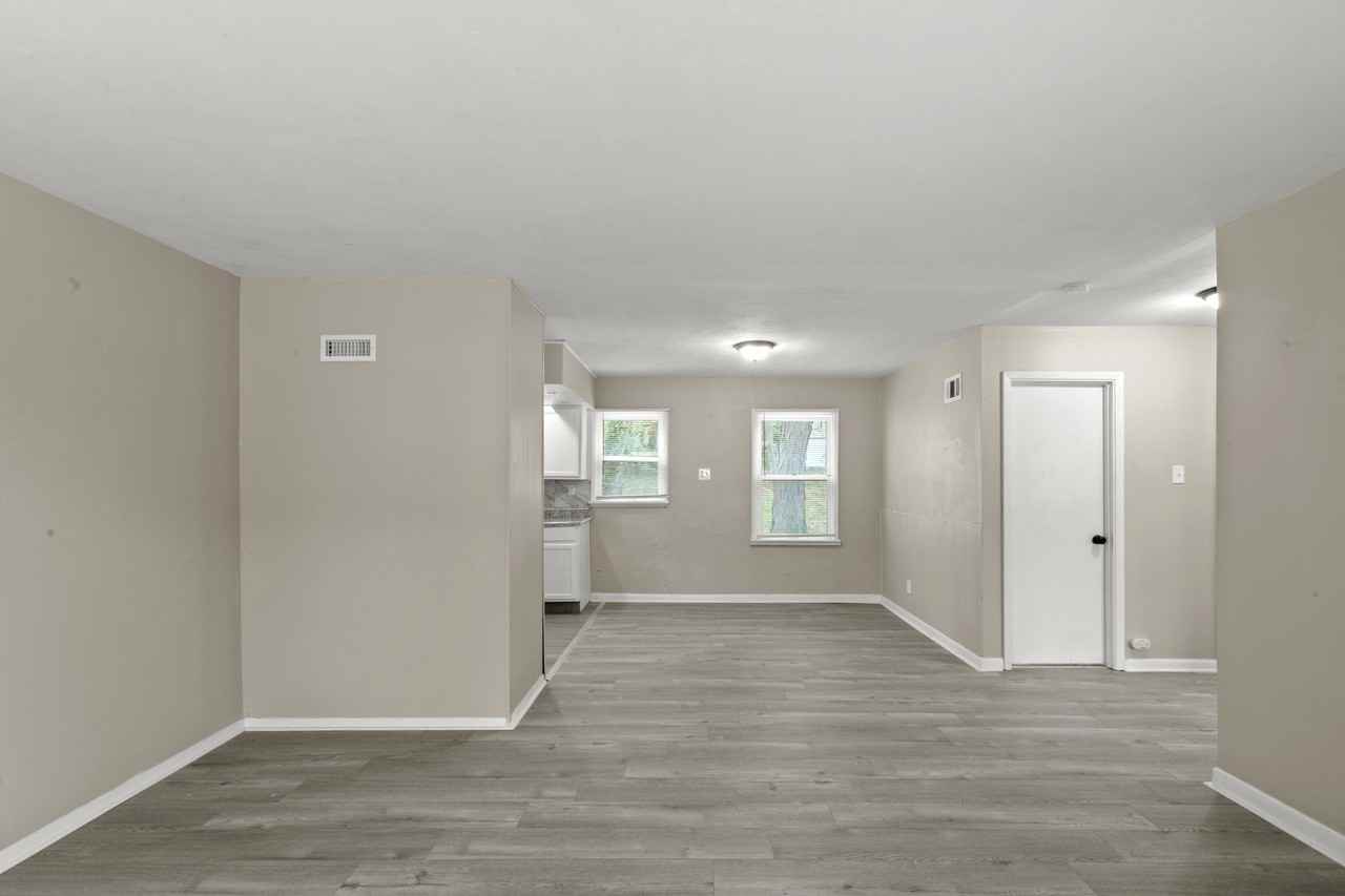 8609 Ardelia Ave - Photo 5 of 21