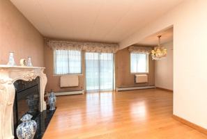 featured image of 7149 Metropolitan Ave #1F