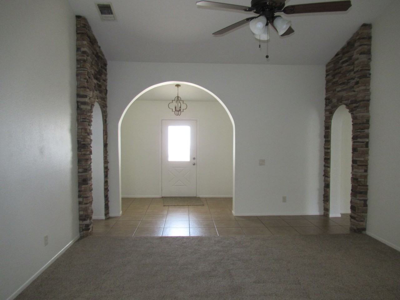 4434 E Olney Dr - Photo 6 of 29