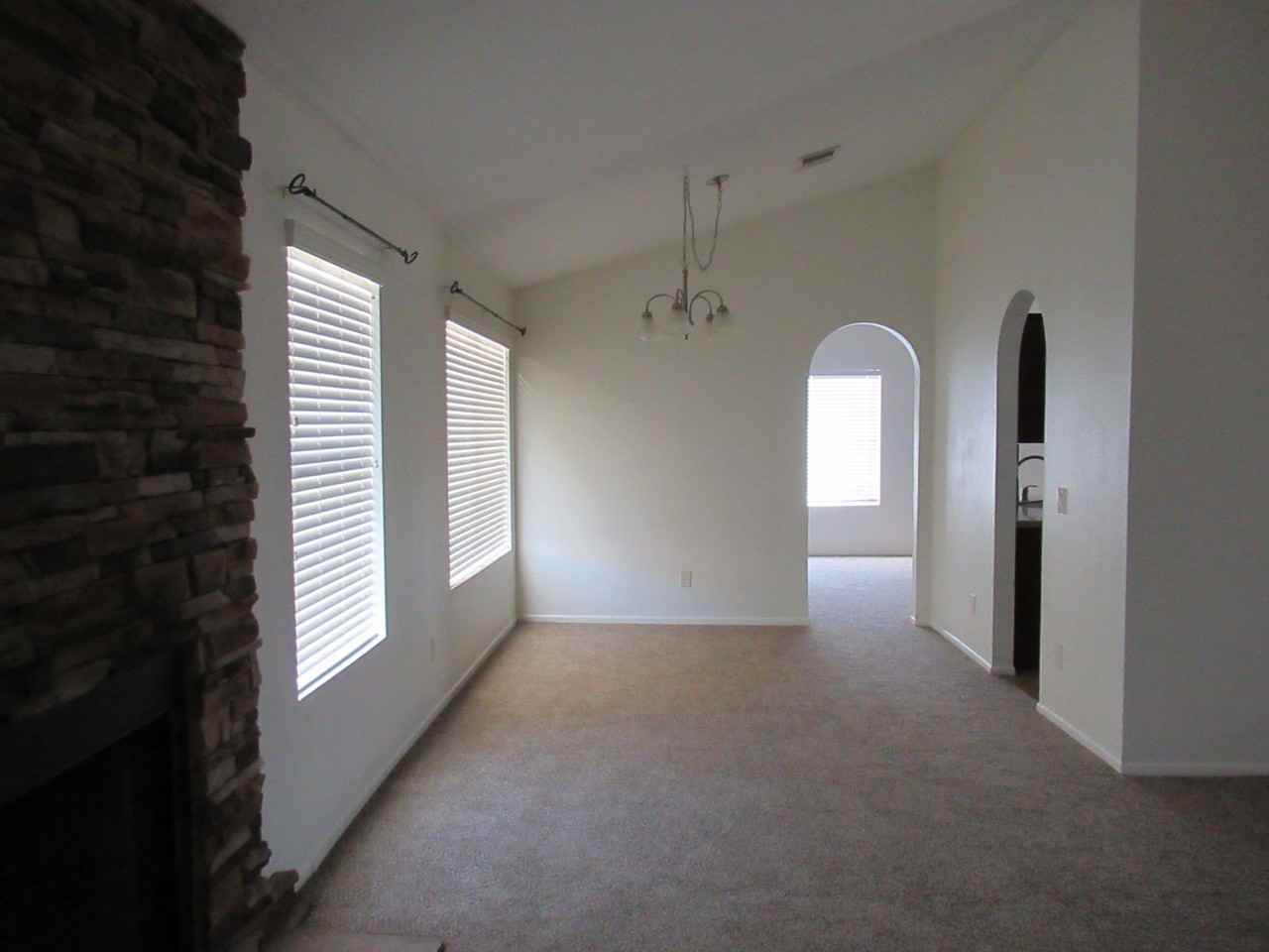 4434 E Olney Dr - Photo 7 of 29