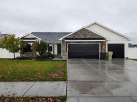 5335 S Carbine Dr - Photo 1 of 1