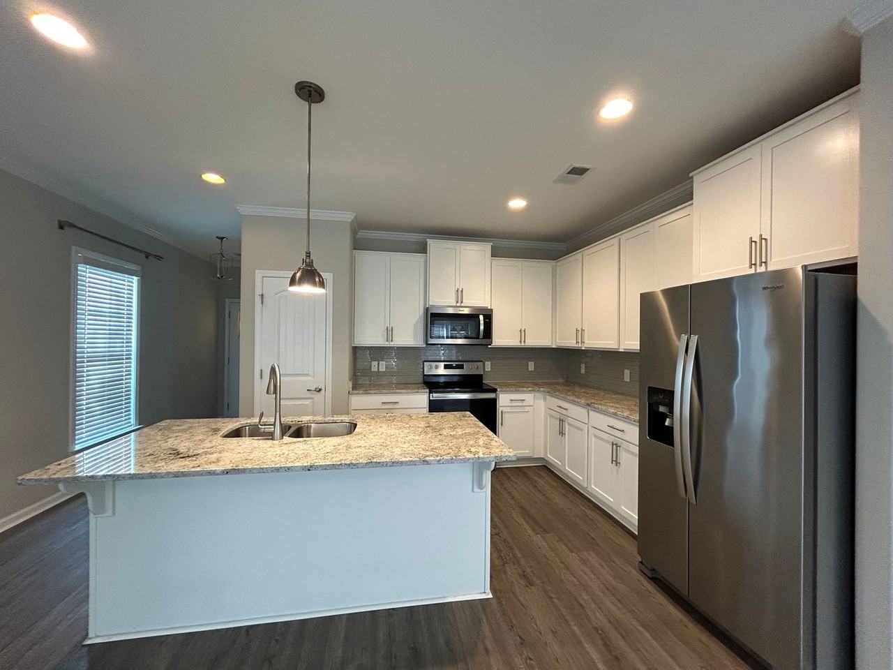 223 Sonoma Drive - Photo 3 of 16