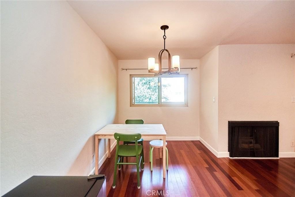 2386 E Del Mar Blvd - Photo 3 of 7