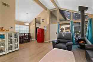 2532 W Macarthur Blvd - Photo 1 of 1