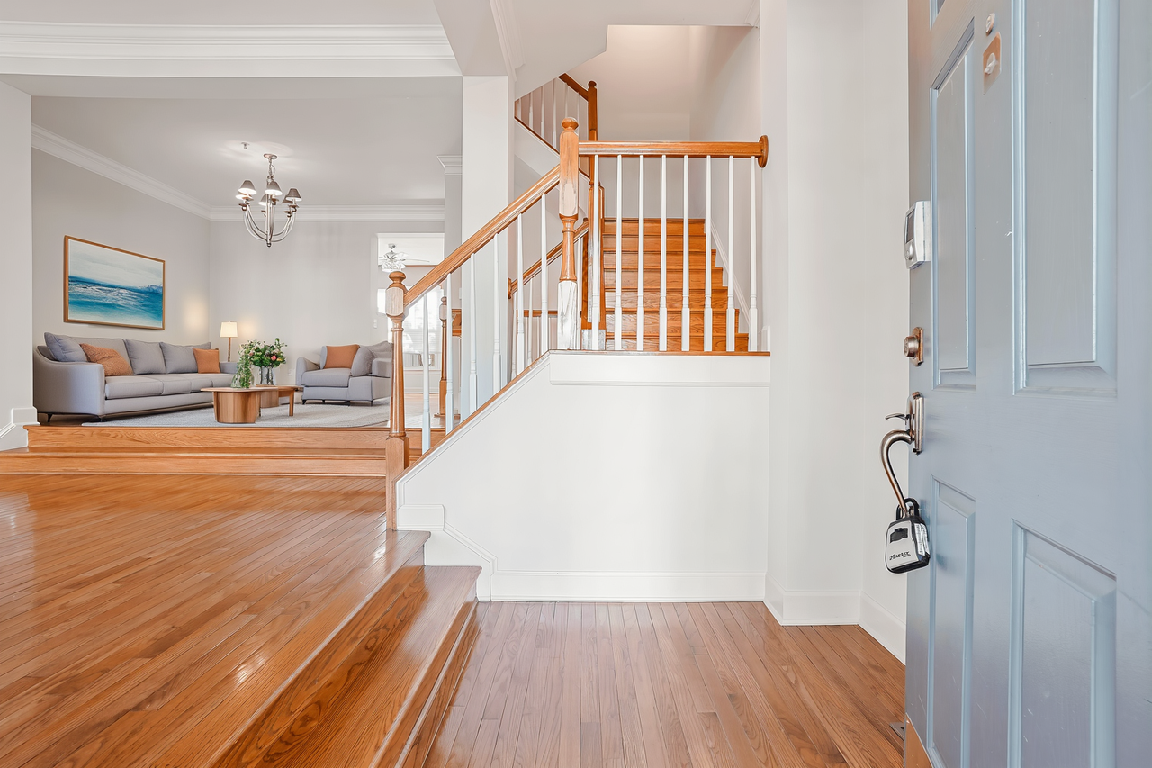1022 Crestfield Dr #NA - Photo 6 of 18