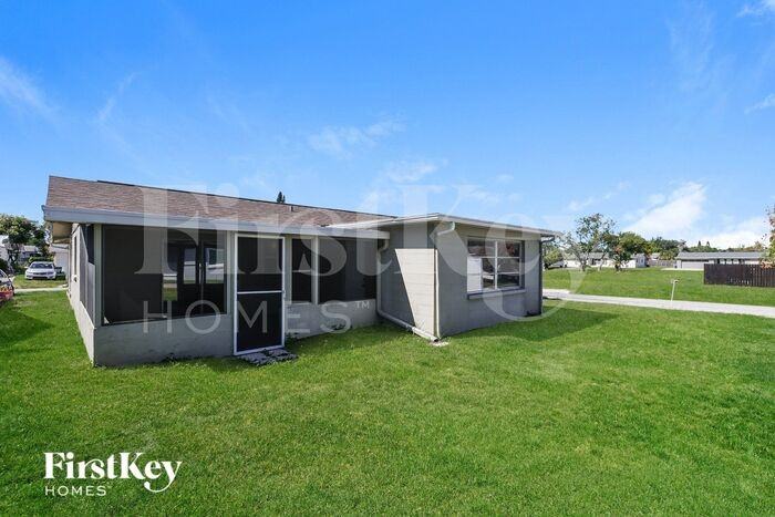 11240 Nome Ave - Photo 3 of 17