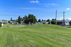 featured image of 4202 45 St