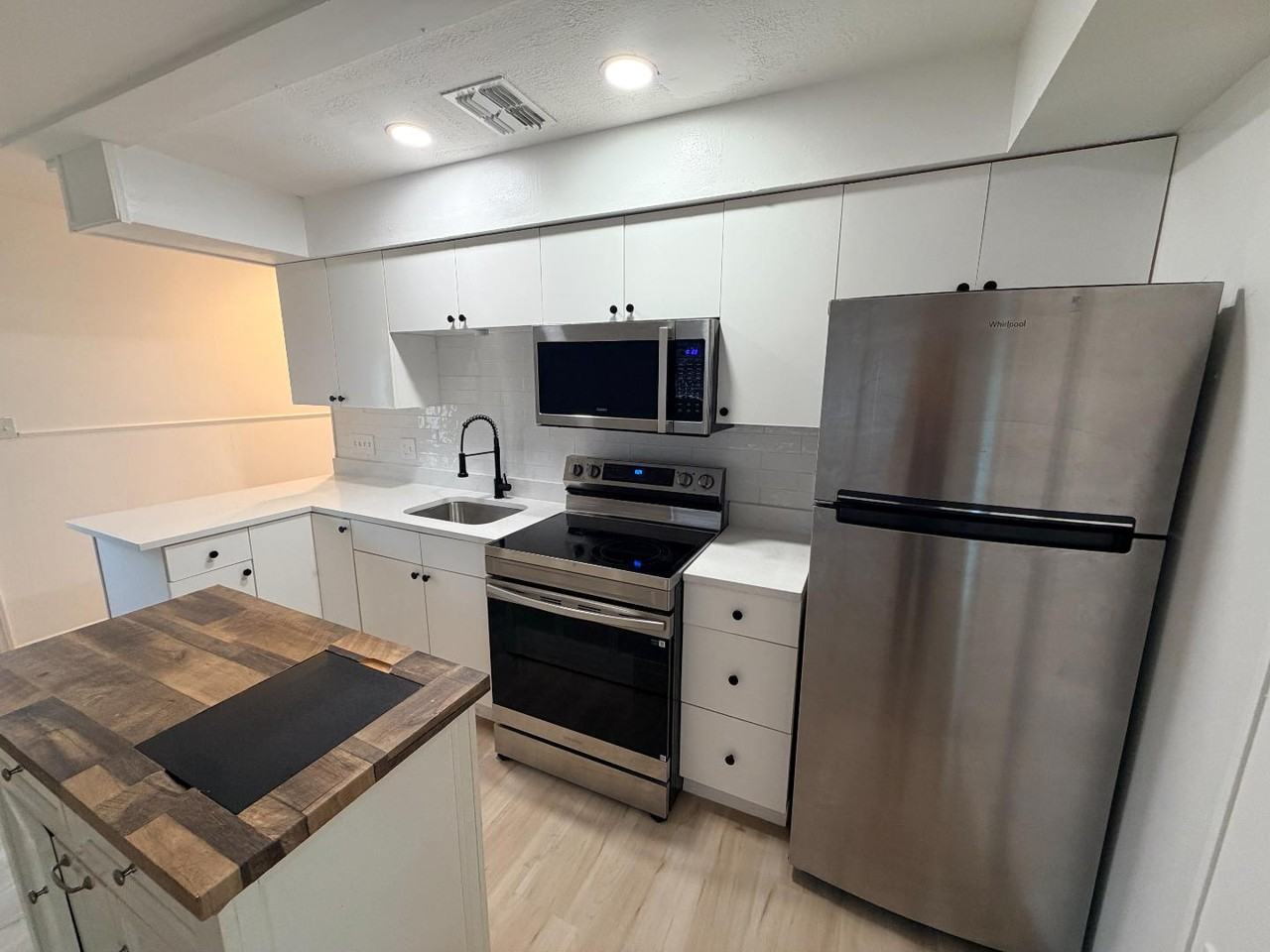 4042 Boulder Dr, UNIT 1 (Front House) - Photo 3 of 10