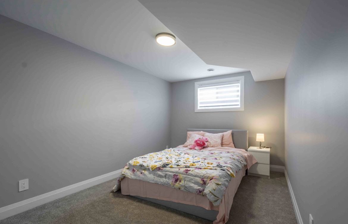 Schmidt Way - Photo 4 of 18