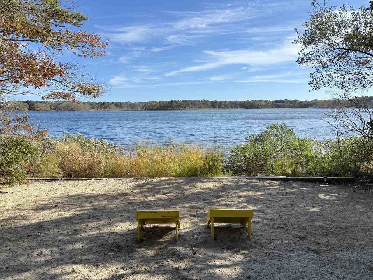 28 Swan Lake Rd - Photo 3 of 17