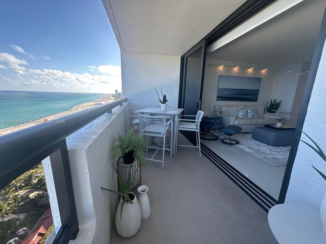 2555 Collins Ave #1907