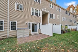 featured image of 192 Allerton Commons Ln #192