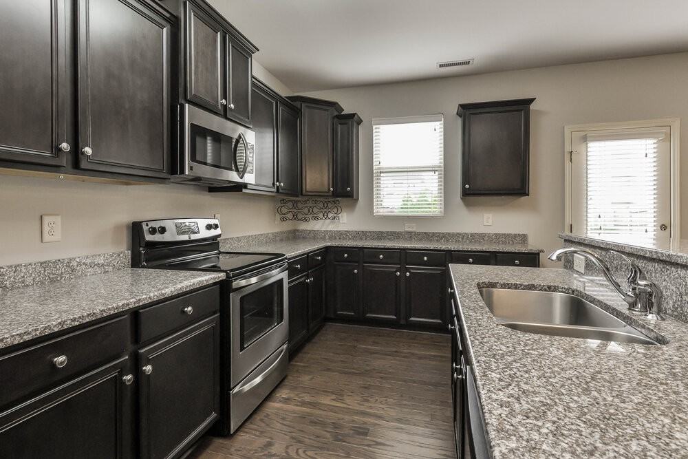 117 Callahan Trl - Photo 4 of 14