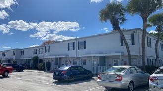 1820 Amberly Ave - Photo 1 of 1