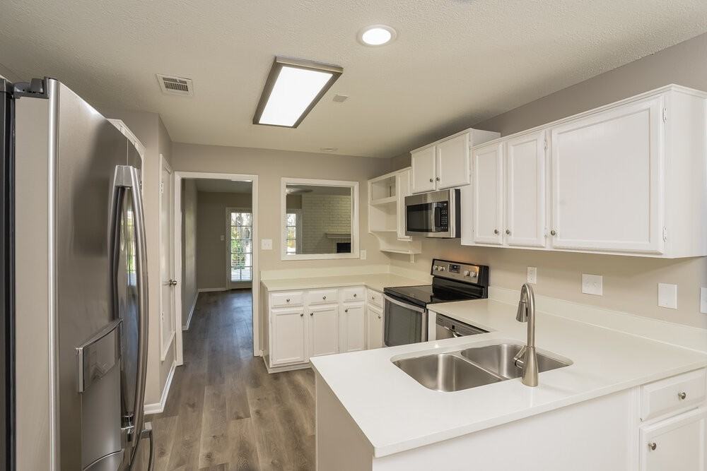 13810 Hunters Hawk St - Photo 7 of 16