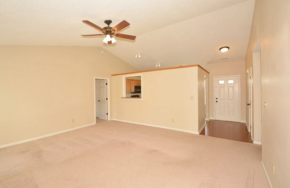 8172 South Amble Way - Photo 2 of 24