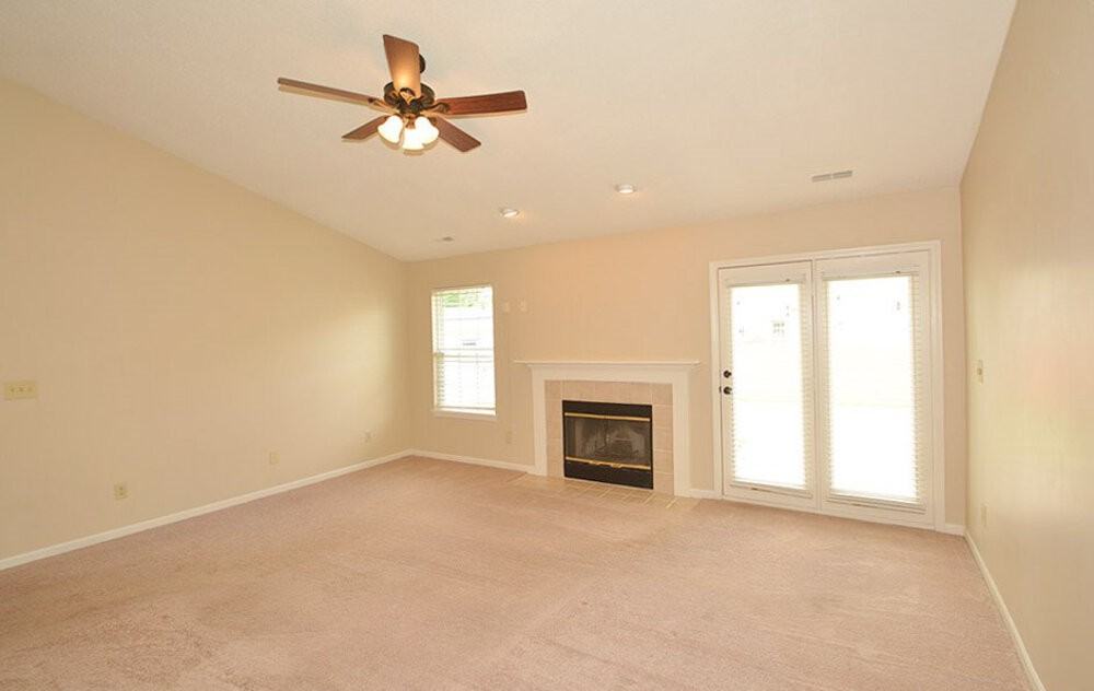 8172 South Amble Way - Photo 3 of 24